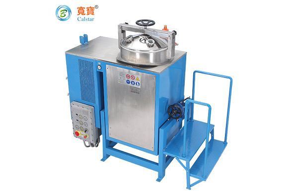 Cum recuperează mașina de recuperare a solvenților solvenți amestecați?